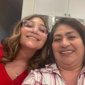 Meet your Posher, Monica